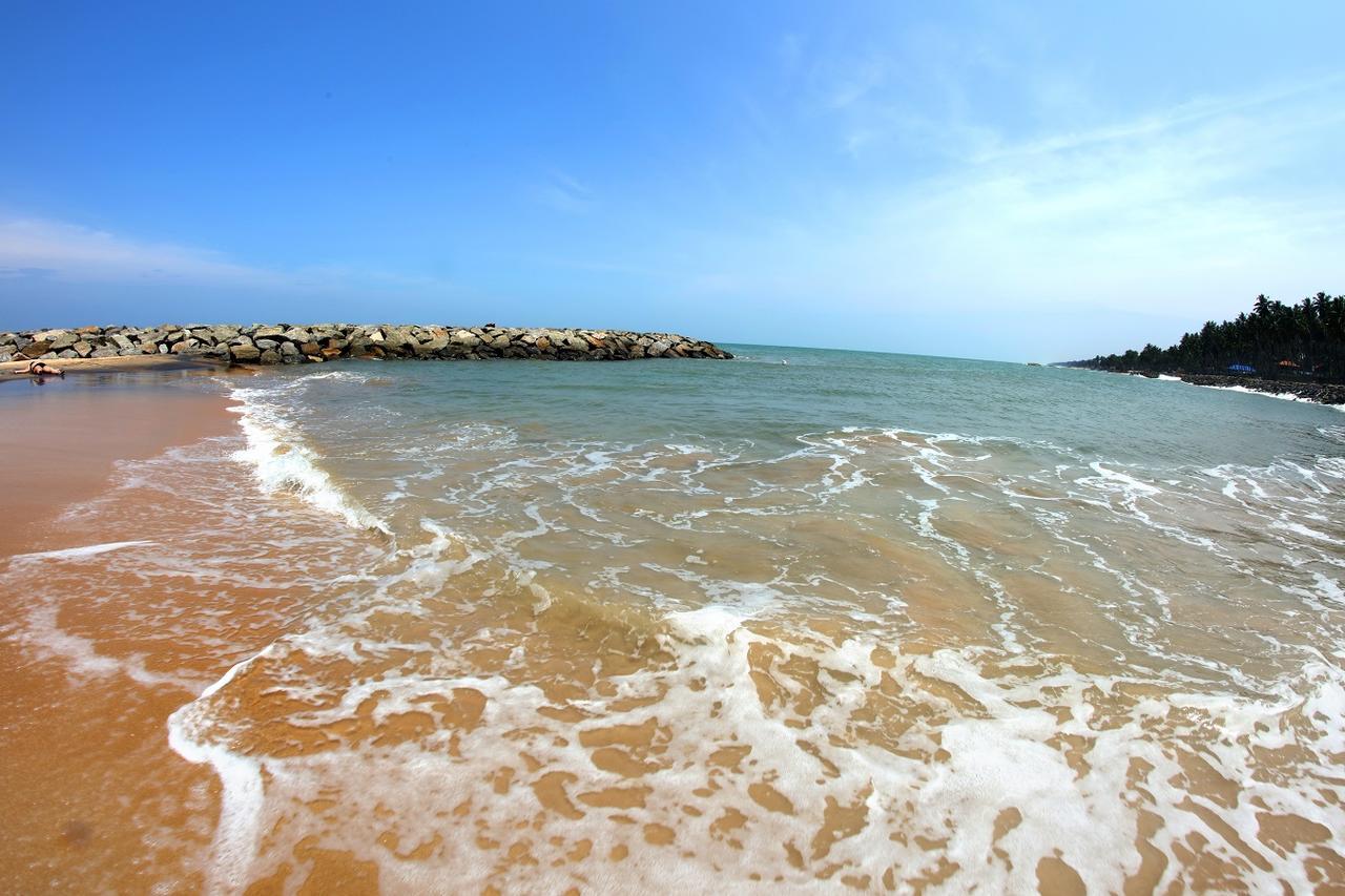 White Rose Beach Resort Marawila Bagian luar foto