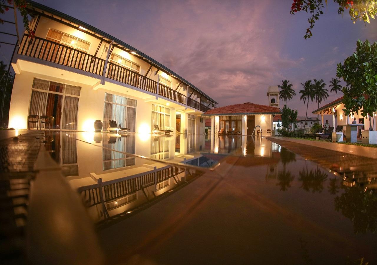 White Rose Beach Resort Marawila Bagian luar foto